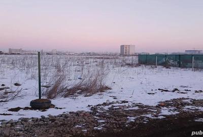 Teren de 4200 mp, în Central