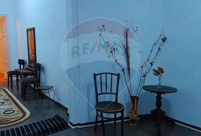 Casa cu 3 camere de vanzare in zona Centrala - 16