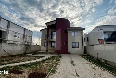 Casă cu 6 camere cu Teren 450 Mp în Șimnicu de Sus - 5