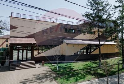 Spațiu comercial, de 1,460 mp, în Central - 2