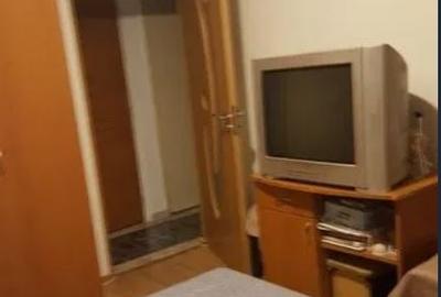 Apartament cu 3 camere decomandat în Rahova - 4