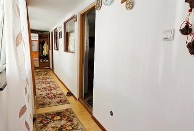 Proprietate imobiliara compusa din casa locuit,anexe,hala,Al.cel Bun - 3