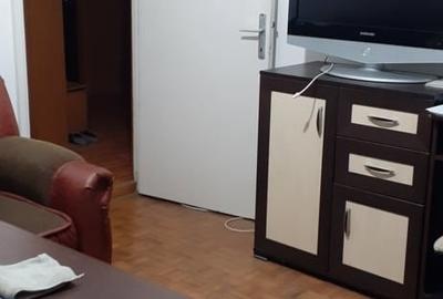 Apartament cu 2 camere decomandat în Orșova - 3