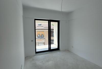 Apartament cu 2 camere semidecomandat în Teiul Doamnei - 4