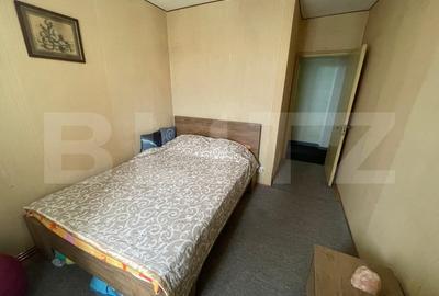Apartament de vanzare, cu 3 camere, decomandat, 87 mp, zona Gara - 8
