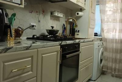 Banu Udrea, apartament mobilat complet - 12