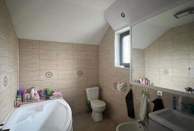 Vila +etaj individuala 130mp.curte.450mp. berceni - 2