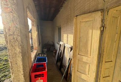 Doua case pe acela?i teren, 180 mp utili, 25 ari, ?indre? - 7