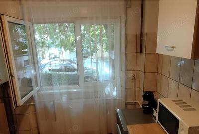 Apartament cu 3 camere în Central - 1