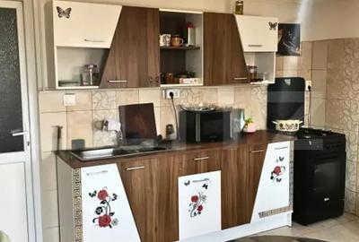 Casă cu 4 camere cu Teren 1200 Mp în Central - 16