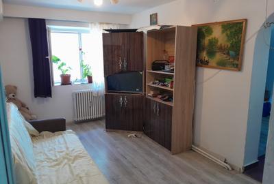 Apartament 2 camere si spatiu cu acces separat Apartament 2 camere si spatiu cu acces separat - 2