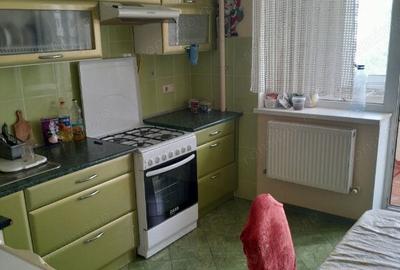 Apartament cu 2 camere decomandat în Aviației - 3