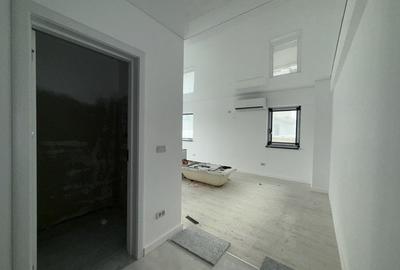 APARTAMENT 3 CAMERE , NICOLINA , DECOMANDAT , ETAJ INTERMEDIAR - 8