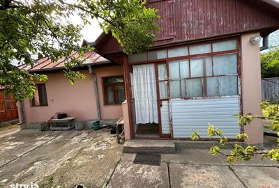 Casă cu 2 camere cu Teren 850 Mp în Vânători - 2