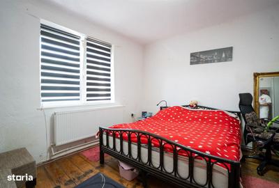 Casă cu 3 camere cu Teren 1450 Mp în Central - 9