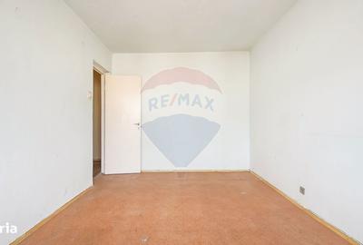 Apartament cu 3 camere semidecomandat în Bartolomeu - 8
