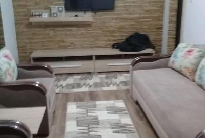 Apartament cu 3 camere semidecomandat în Central - 2