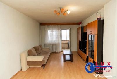 Apartament cu 2 camere decomandat în Dallas - 1