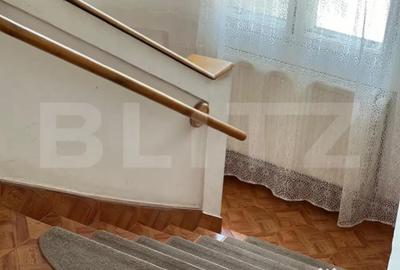 Casă cu 4 camere cu Teren 480 Mp în Central - 4