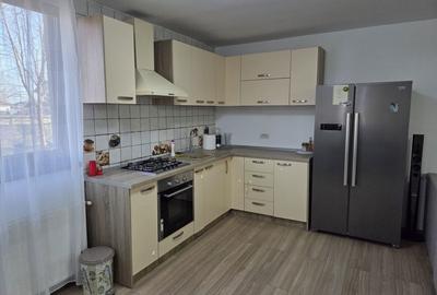 Casă cu 3 camere cu Teren 350 Mp în Ghercești - 3