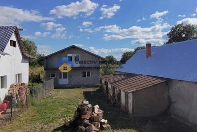 Casă cu 2 camere cu Teren 1240 Mp în Girov - 13