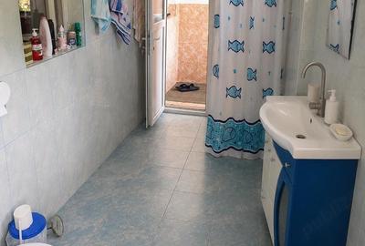 Casă cu 4 camere cu Teren 2752 Mp în Traian