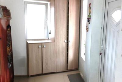Casă cu 6 camere cu Teren 2880 Mp în Șagu - 20
