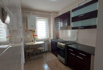 Apartament cu 2 camere semidecomandat în Central - 3
