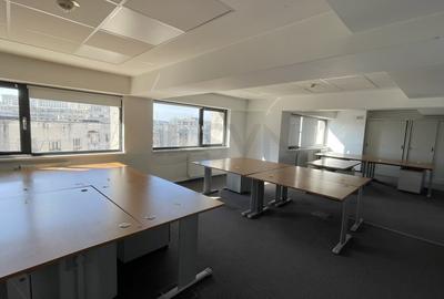 REC3001113 Piata Unirii - Cladire S P si 9 etaje 3560mp pretabil birouri - 3