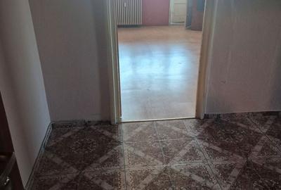 Apartament cu 3 camere semidecomandat în Giulești - 6