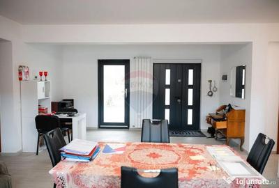 Casă cu 5 camere cu Teren 4242 Mp în Lunca (Vânători-Neamț) - 10