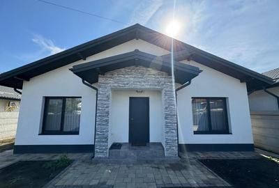 Casa Moderna cu 2 Dormitoare, 90 mp Utili ?i Teren de 380 mp - 1
