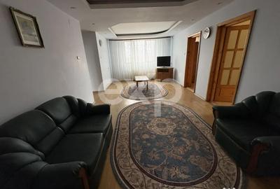 Casă cu 7 camere cu Teren 465 Mp în Bradu - 3