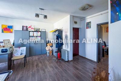 Apartament cu 2 camere decomandat în Ultracentral