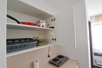 Camera cu baie, renovata complet, Str. Serii 2 Camera cu baie, renovata complet, Str. Serii 2 - 6
