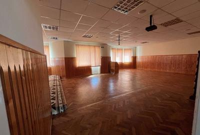 Casă cu 3 camere în Central - 5