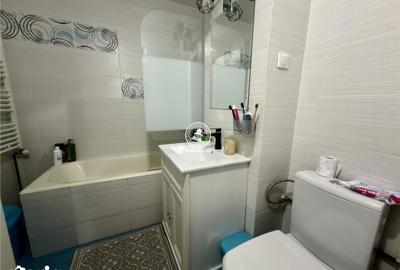 Apartament cu 3 camere decomandat în Canta - 10