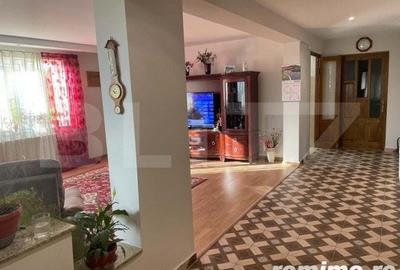 Casă cu 4 camere cu Teren 1000 Mp în Șcheia - 1