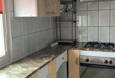 Apartament cu 3 camere decomandat în Central - 3