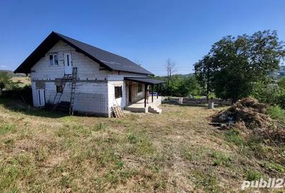 Casa noua + teren mare (6.400 m ) Sauceni?a, aproape de Dorohoi - 1