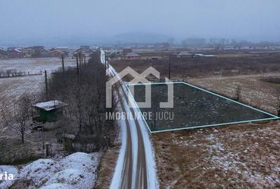 Teren de 925 mp, în Jucu - 1
