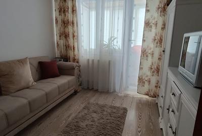 Apartament cu 3 camere decomandat în Central - 2