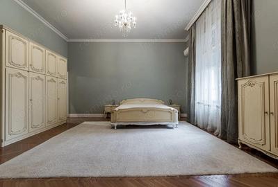 Apartament spatios cu 3 camere de LUX pe Metianu Comision 0 - 8