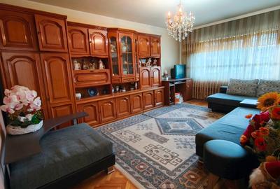 Apartament cu 3 camere decomandat în Ultracentral - 1