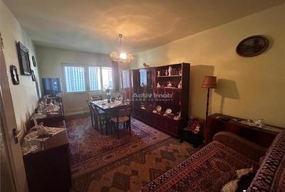 Resita, 2 Cam. Conf.1,Decom.Lunca - 2