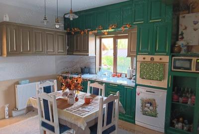 Casa cu mansarda moinesti - 5