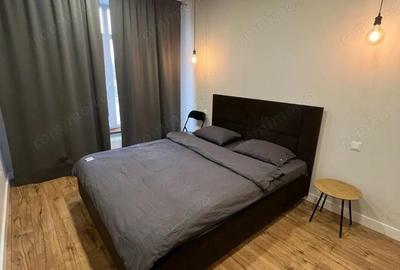 De inchiriat apartament 3 camere in zona Olimpia - 1