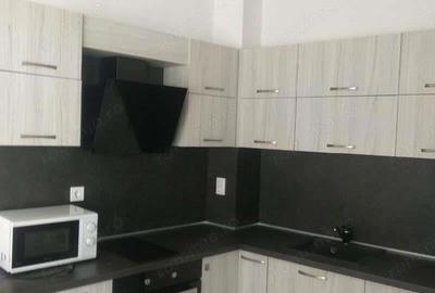 Garsonieră în Romană