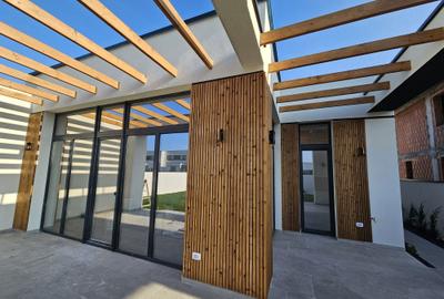 Casă cu 3 camere în Moșnița Nouă - 8