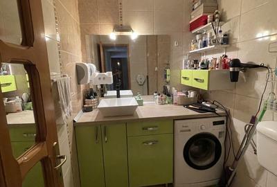 Apartament cu 4 camere în Stana - 1